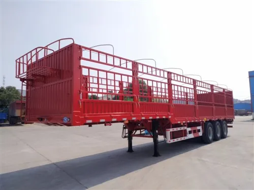 Semiremorcă cu gât de gâscă